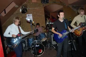 monostereo band photo